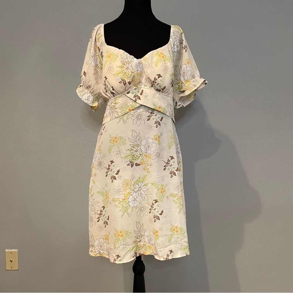 Madden NYC XL Floral Puff Sleeve Mini Dress Y2K Cottagecore Vibes